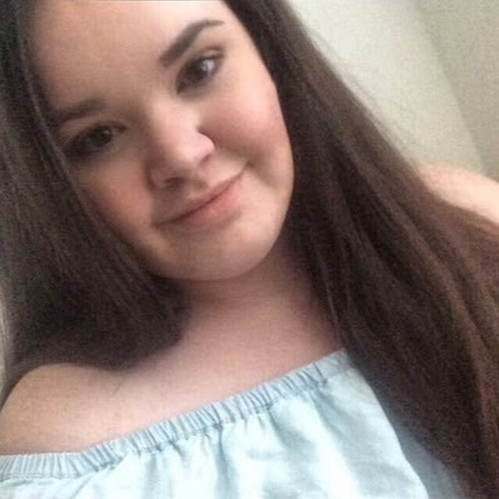 Meet your Posher, Raeleigh